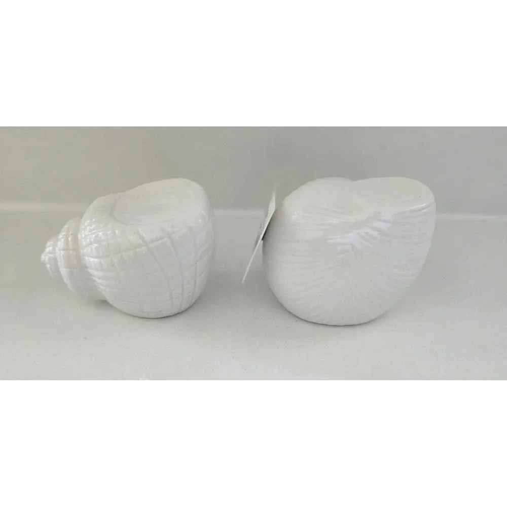CBK‎ Cream White Ceramic Shell Salt and Pepper Shaker Set CB197529 Coastal Decor